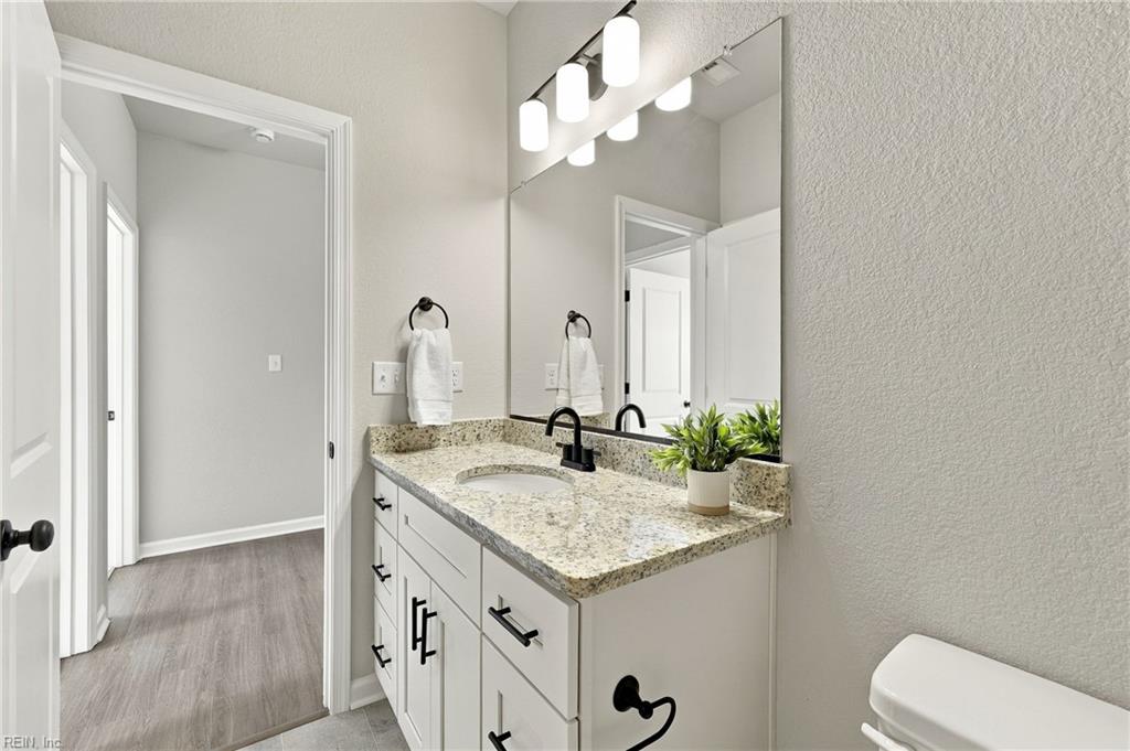 208 Halifax Ct Property Photo 42