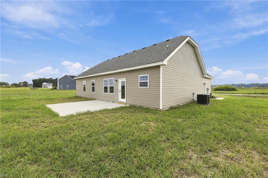208 Halifax Ct Property Photo 47