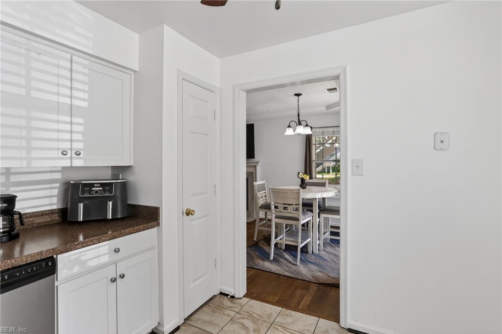 708 Inlet Quay Property Photo 4