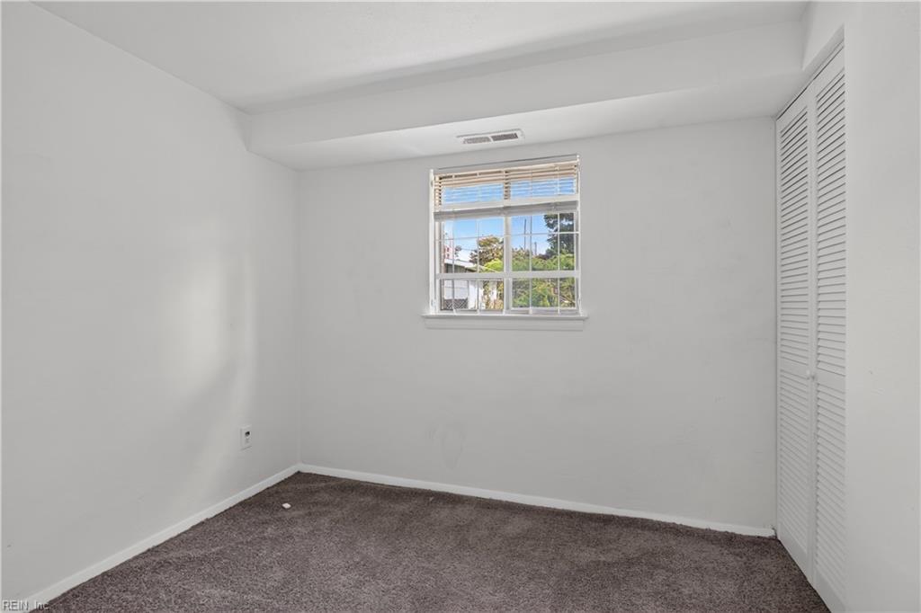 426 Beacon Hill Cir Property Photo 14