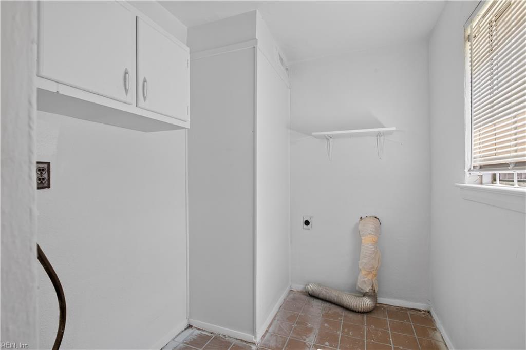 426 Beacon Hill Cir Property Photo 17