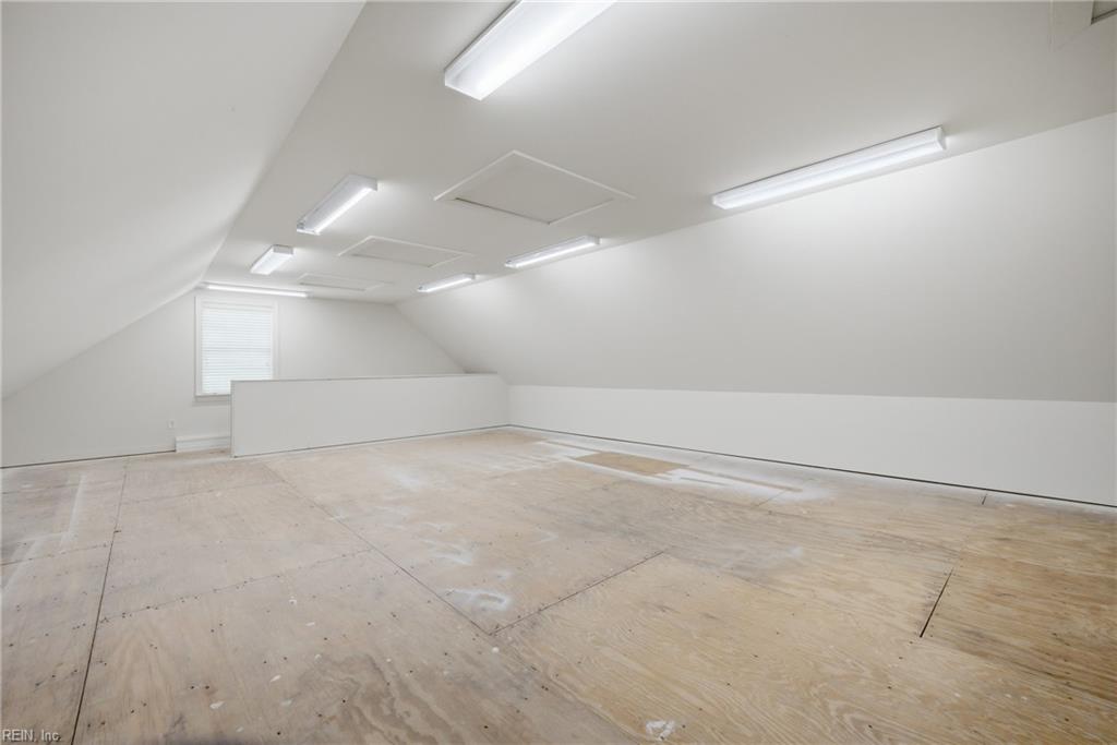 30 Holloway Rd Property Photo 31