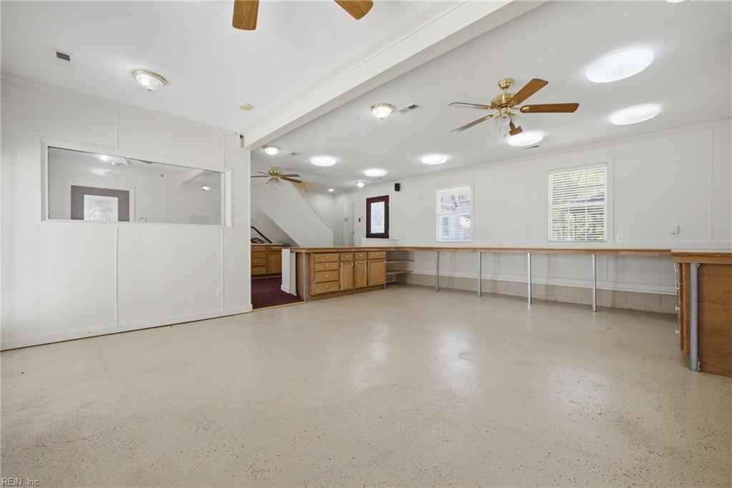 30 Holloway Rd Property Photo 32