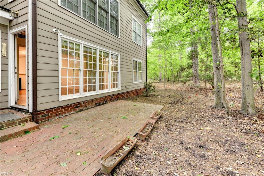 237 Woodmere Dr Property Photo 26