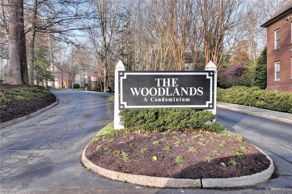237 Woodmere Dr Property Photo 29