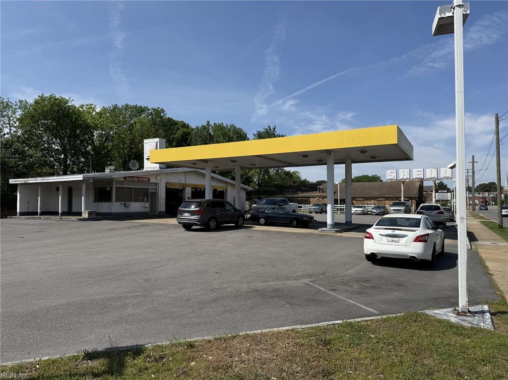 1231 Norview Ave Property Photo 1