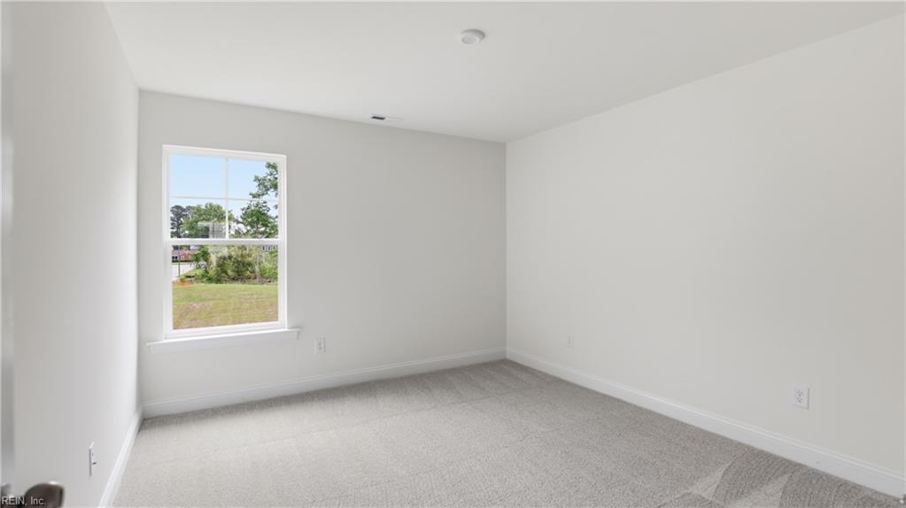 11 Valmoore Dr Property Photo 33