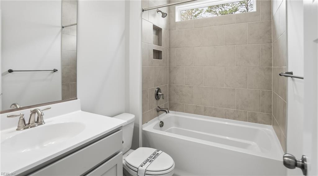2049 Swiss Ln Property Photo 3