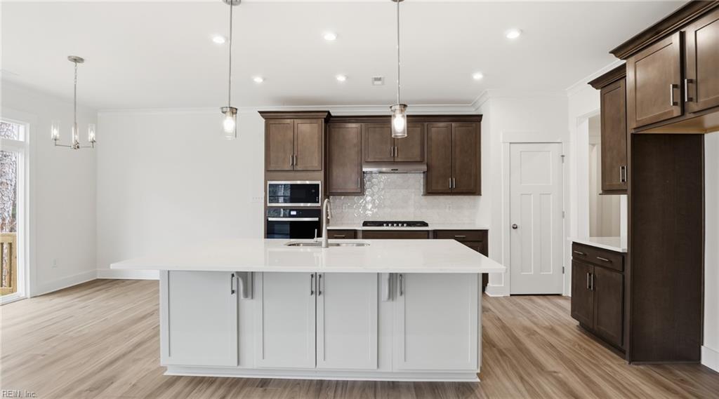 2049 Swiss Ln Property Photo 18