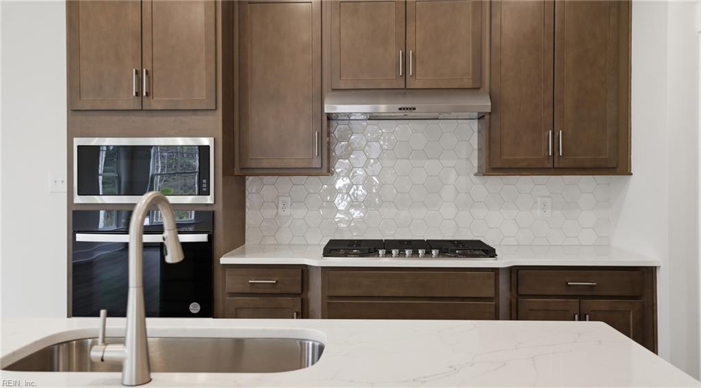 2049 Swiss Ln Property Photo 19
