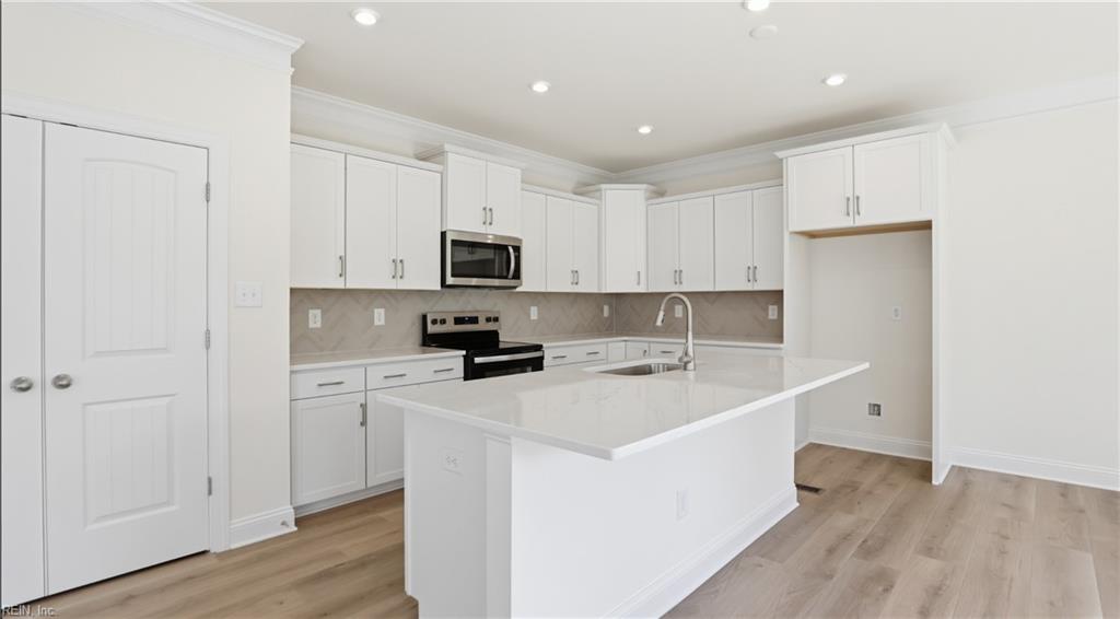 6330 Kelly's Pl Property Photo 13