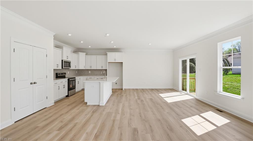 6330 Kelly's Pl Property Photo 14