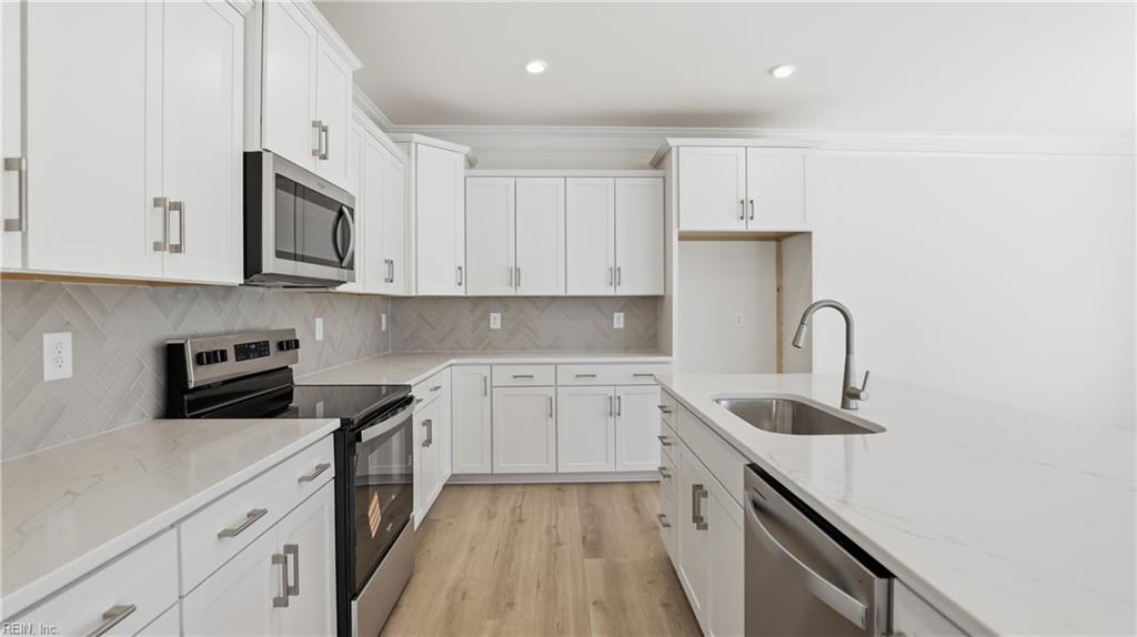 6330 Kelly's Pl Property Photo 15