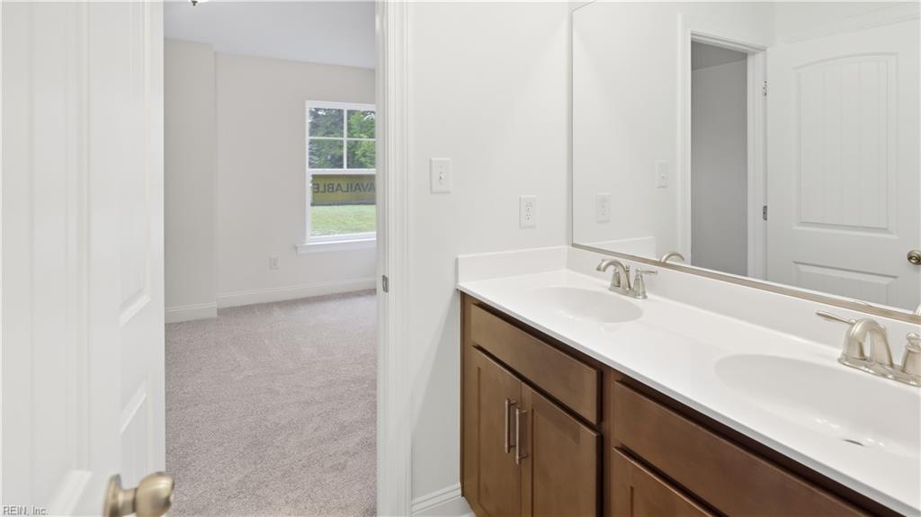 1433 Wharf Hill Dr Property Photo 25