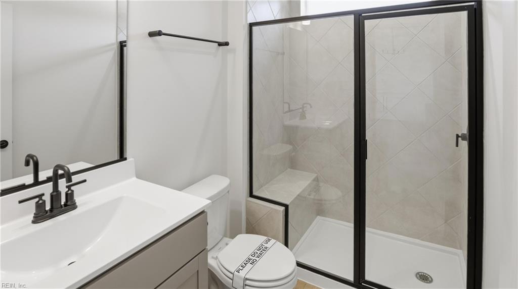 1130 Wharf Hill Dr Property Photo 8