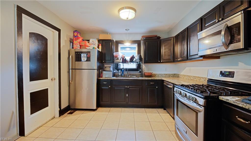 454 Algonquin Rd Property Photo 6