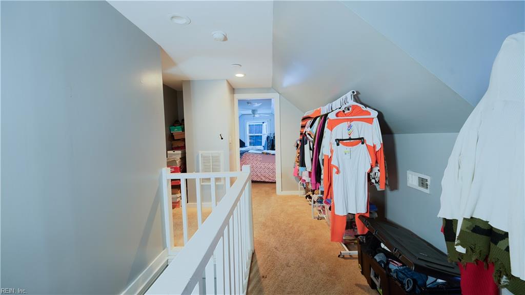 454 Algonquin Rd Property Photo 12