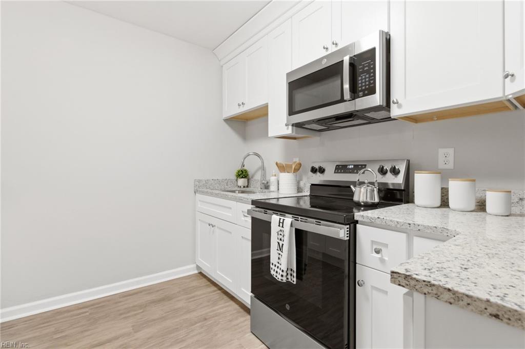 1336 W 39th St Property Photo 5