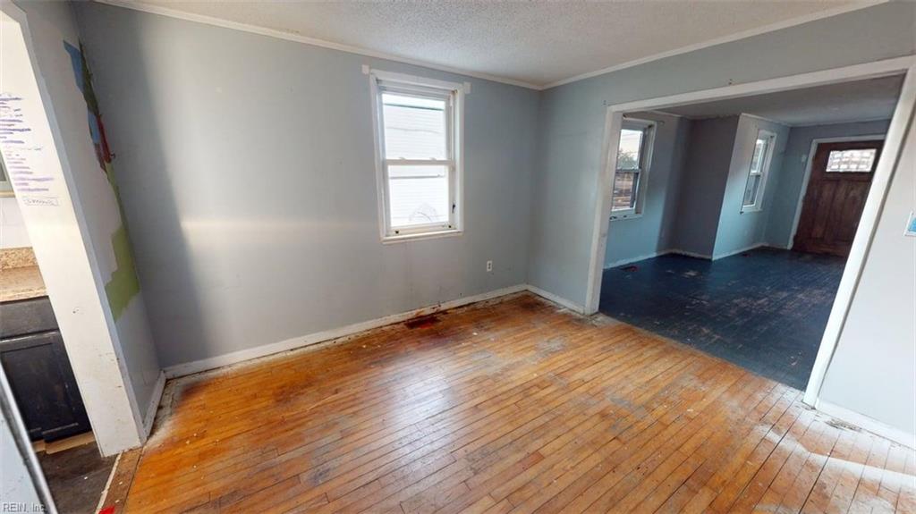 1128 Hugo St Property Photo 11