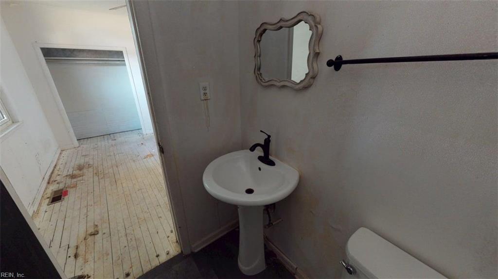 1128 Hugo St Property Photo 22