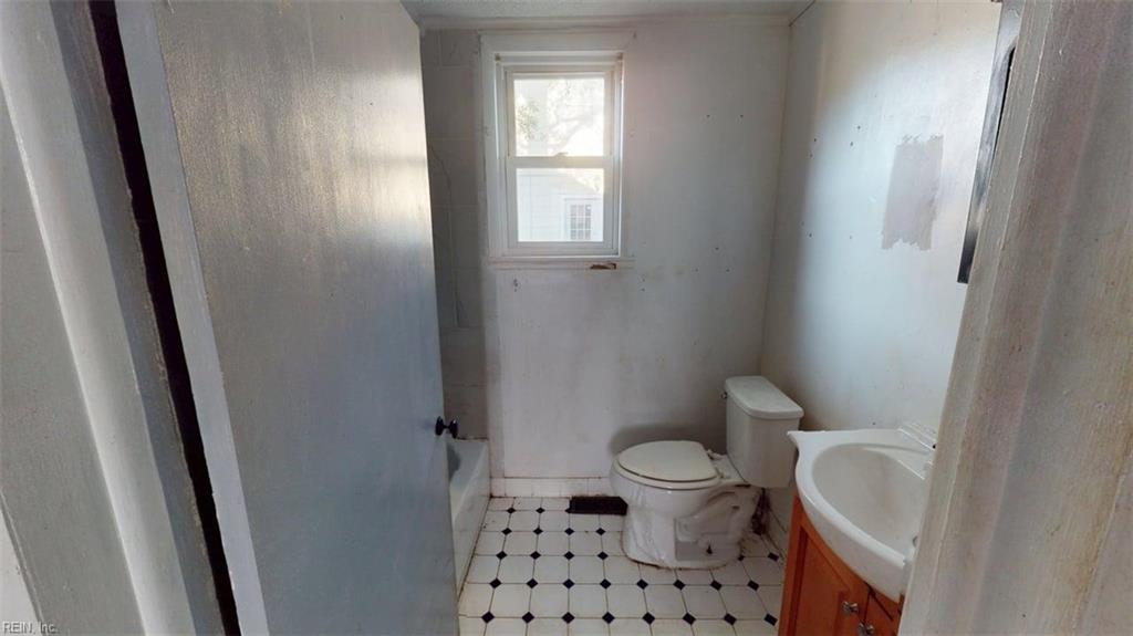 1128 Hugo St Property Photo 26
