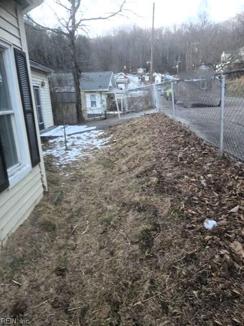 419 Craig St Property Photo 3
