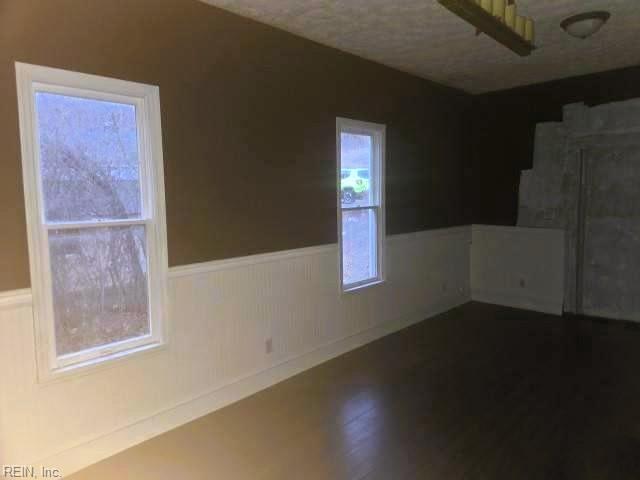 419 Craig St Property Photo 8