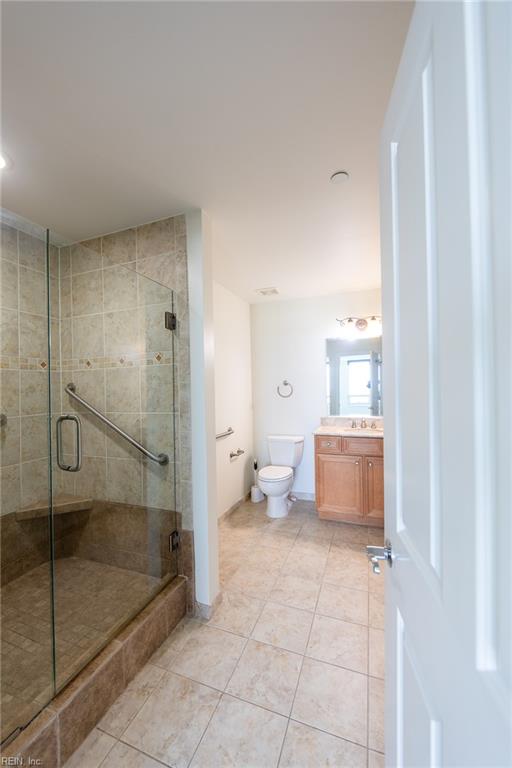 4545 Commerce St Property Photo 11