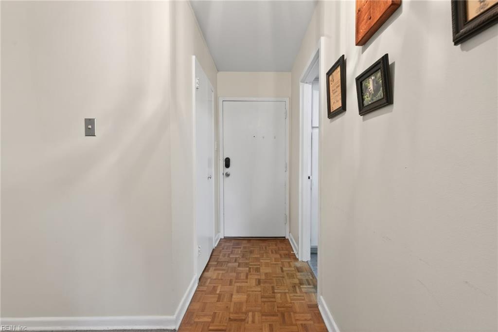 7320 Glenroie Ave Property Photo 8