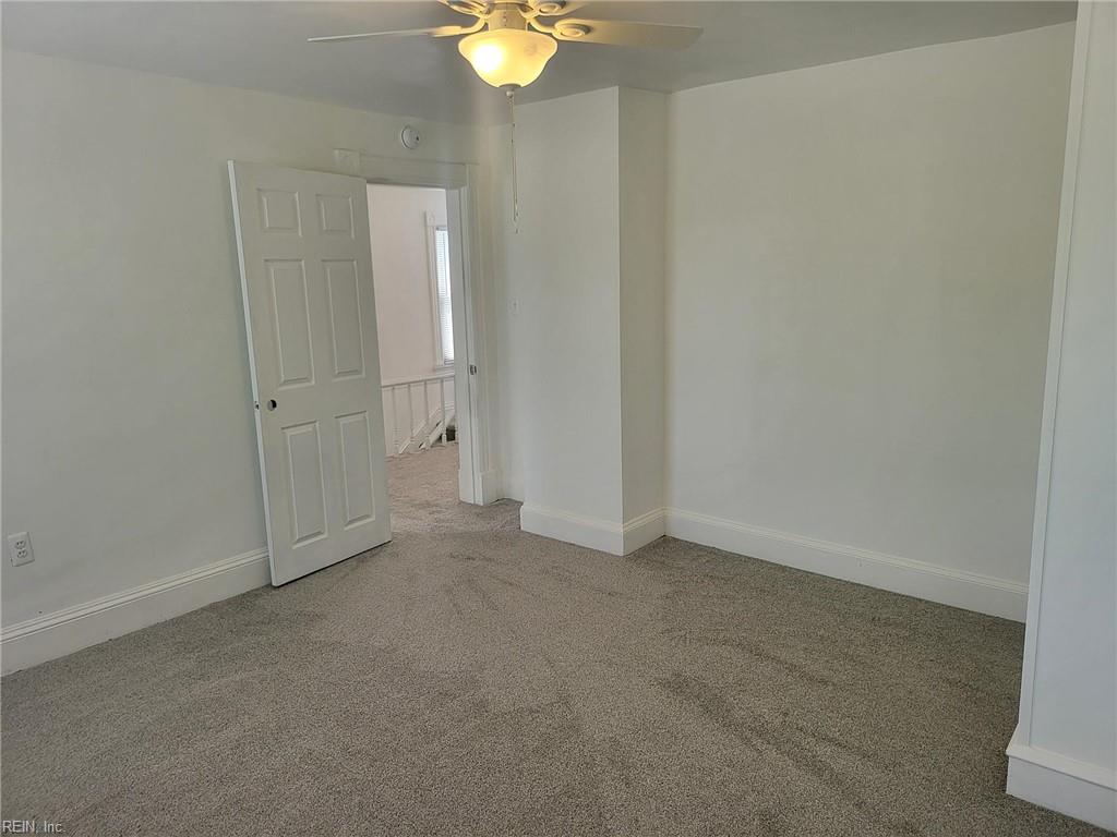 108 E Howard St Property Photo 16