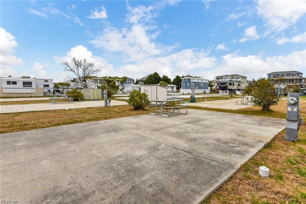 3665 Sandpiper Rd Property Photo 3