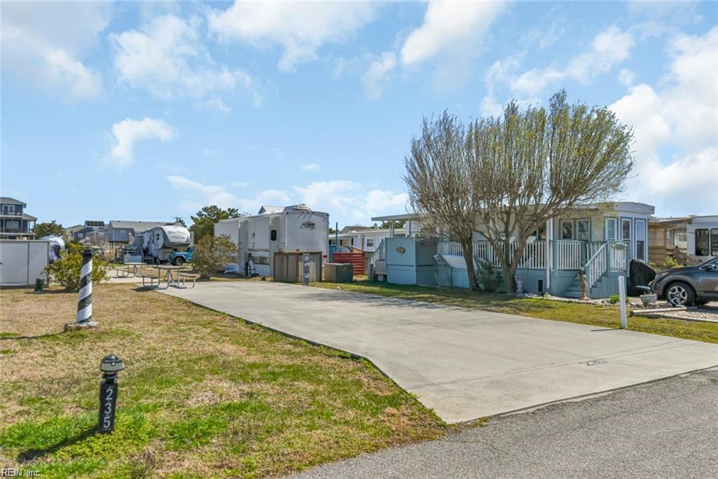 3665 Sandpiper Rd Property Photo 4