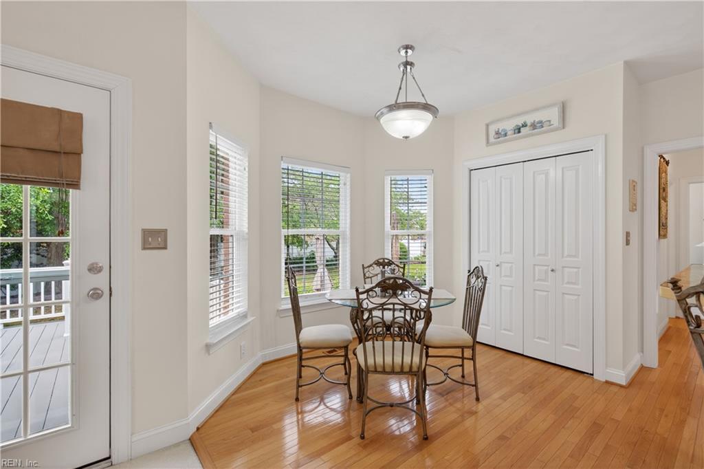 3351 Oyster Creek Dr Property Photo 11