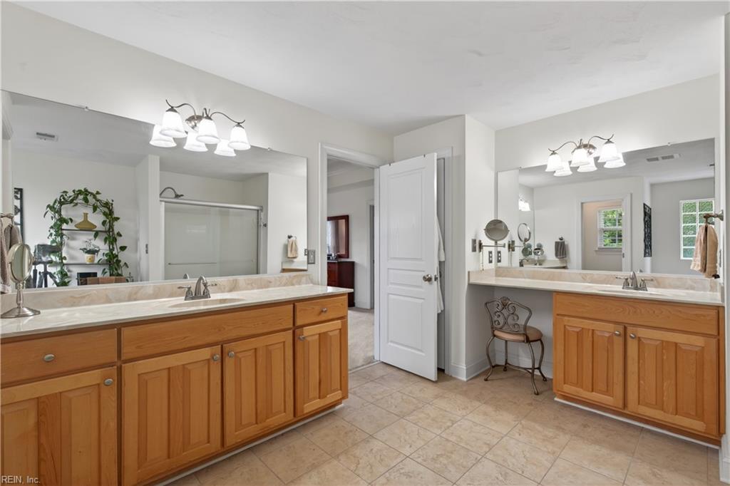 3351 Oyster Creek Dr Property Photo 17