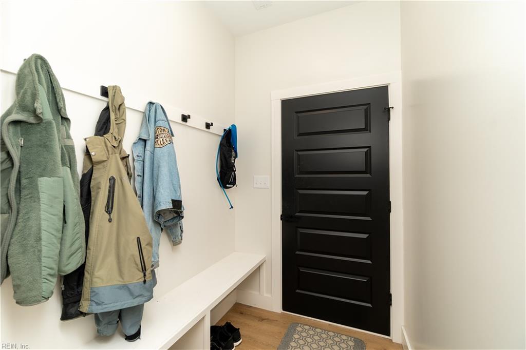 100 Chancey Dr Property Photo 27