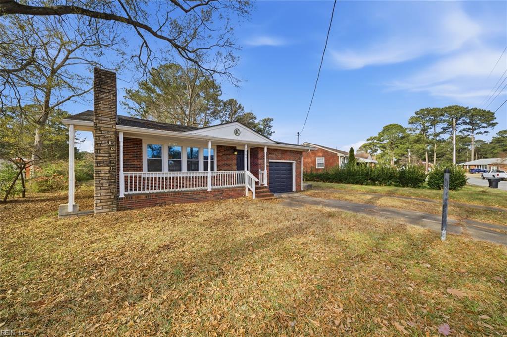 4904 Holly Rd Property Photo 10