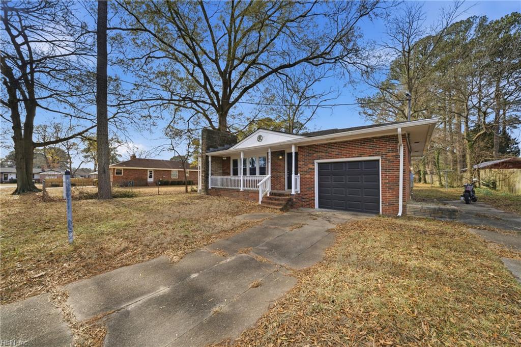 4904 Holly Rd Property Photo 11