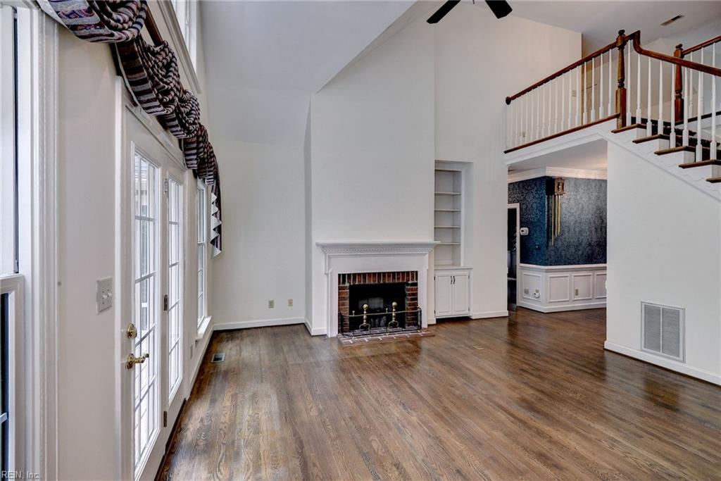 103 Dutchess Property Photo 6