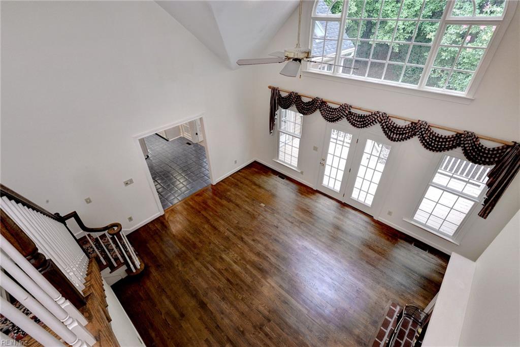 103 Dutchess Property Photo 11