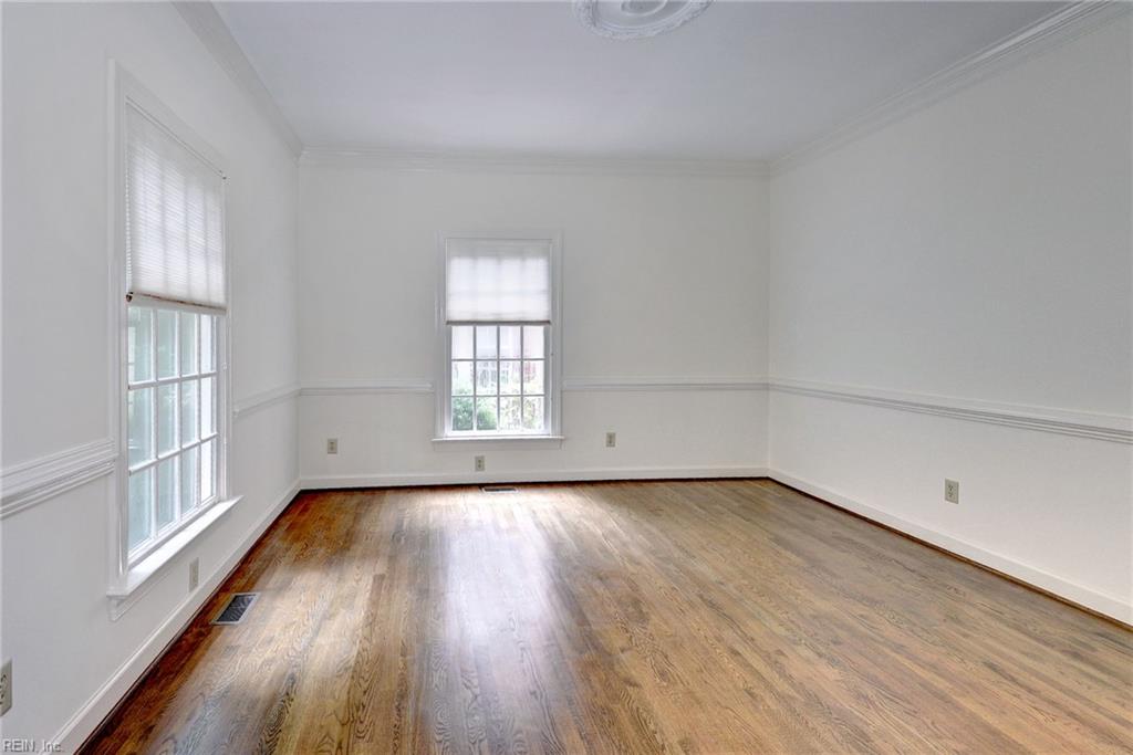 103 Dutchess Property Photo 22