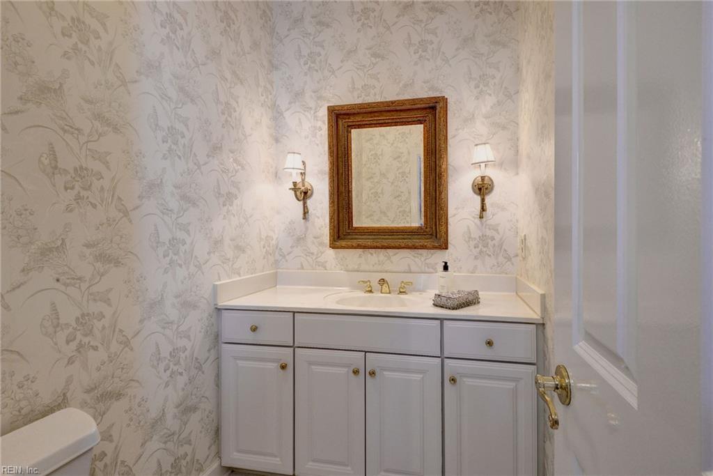 103 Dutchess Property Photo 25