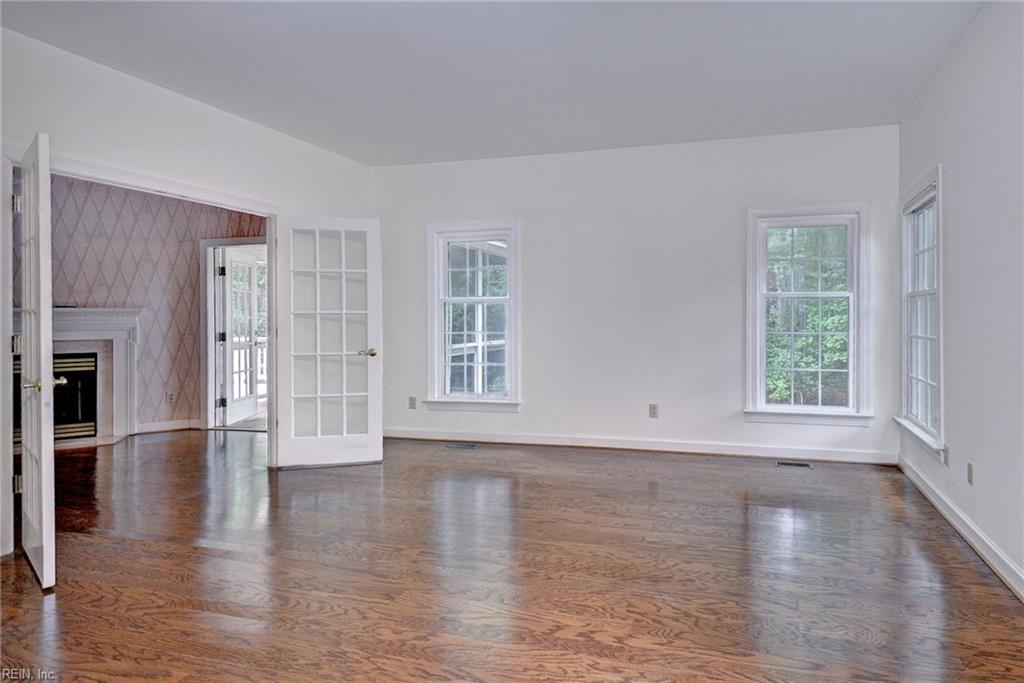 103 Dutchess Property Photo 26