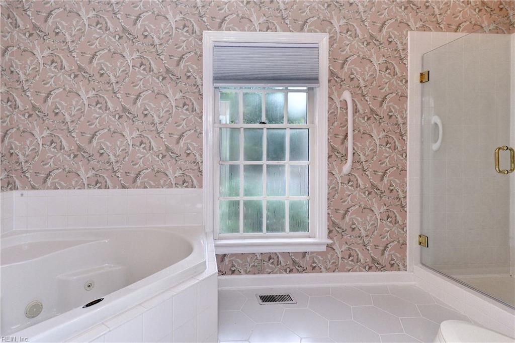 103 Dutchess Property Photo 31