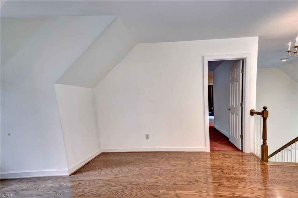 103 Dutchess Property Photo 32