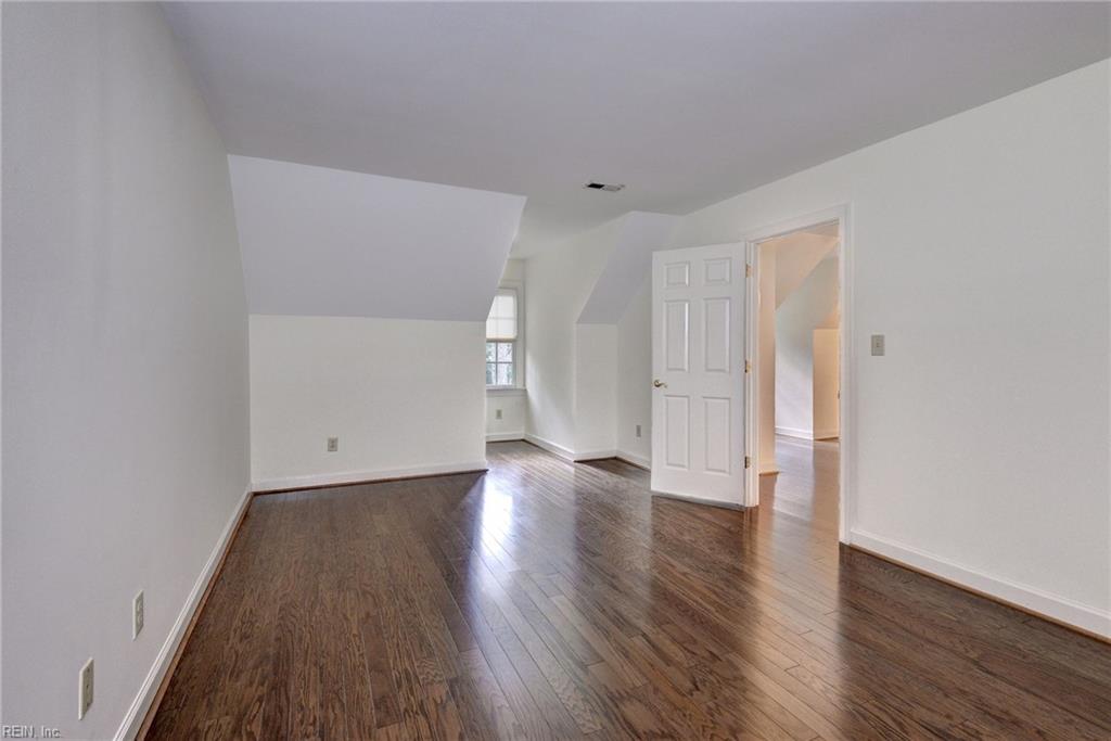 103 Dutchess Property Photo 36