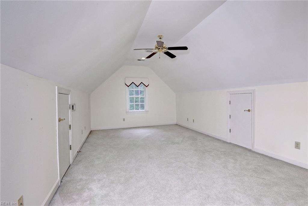 103 Dutchess Property Photo 38