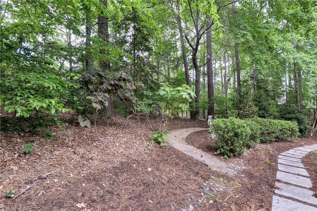 103 Dutchess Property Photo 49