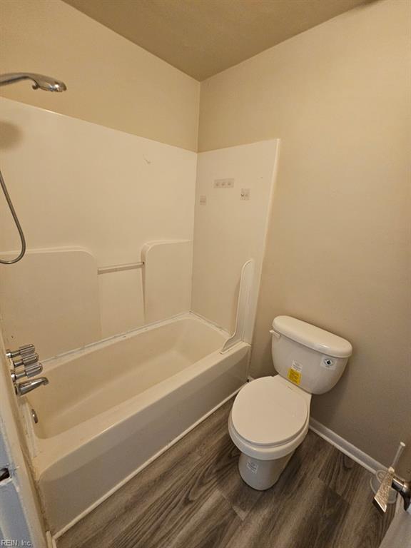 900 Meadowburm Cir Property Photo 20