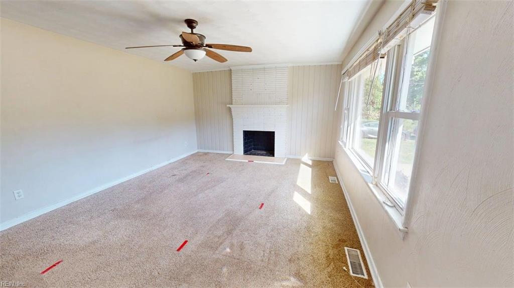 108 Parker Ave Property Photo 4
