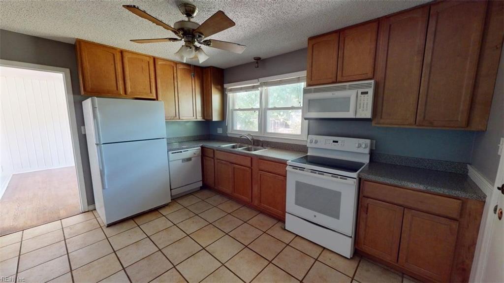 108 Parker Ave Property Photo 14